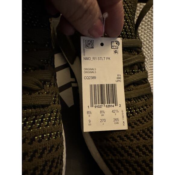 Adidas NMD R1 STLT Primeknit Running Shoes Green Black Slime Sz 9 NIB NWT - Picture 2 of 8